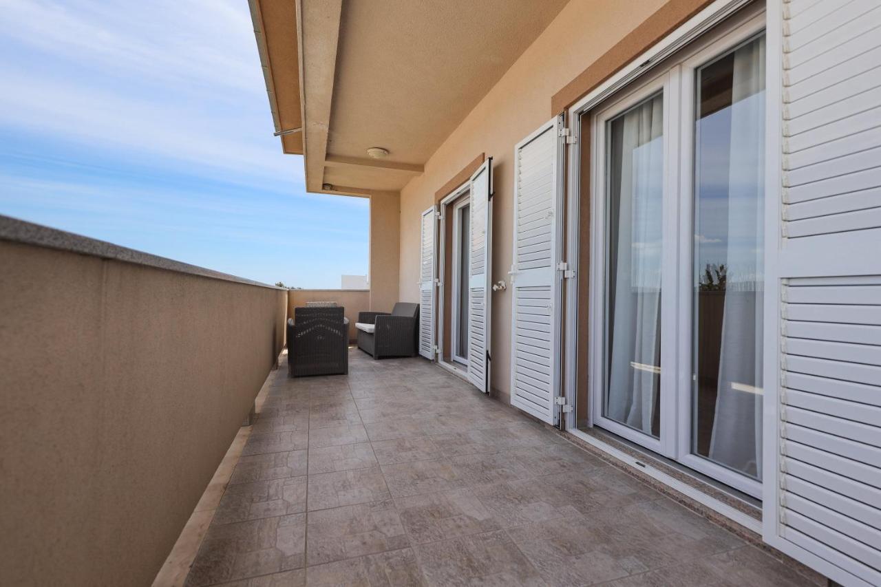 Skara Apartma Bibinje